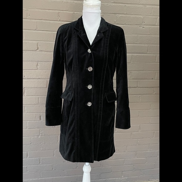 Chico’s black velvet jacket 4 - Picture 3 of 14